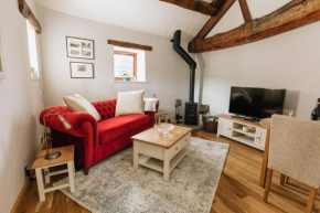 GABLE COTTAGE // LUXURIOUS NEWLY RENOVATED 1 BED ACCOMMODATION CLOSE TO THE PEAK DISTRICT, YORKSHIRE